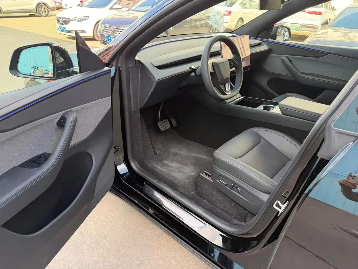 Tesla Model Y 2026 2026 Rear-Wheel Drive