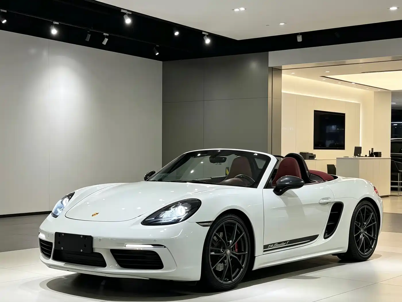 Porsche 718 2019 Boxster T 2.0T