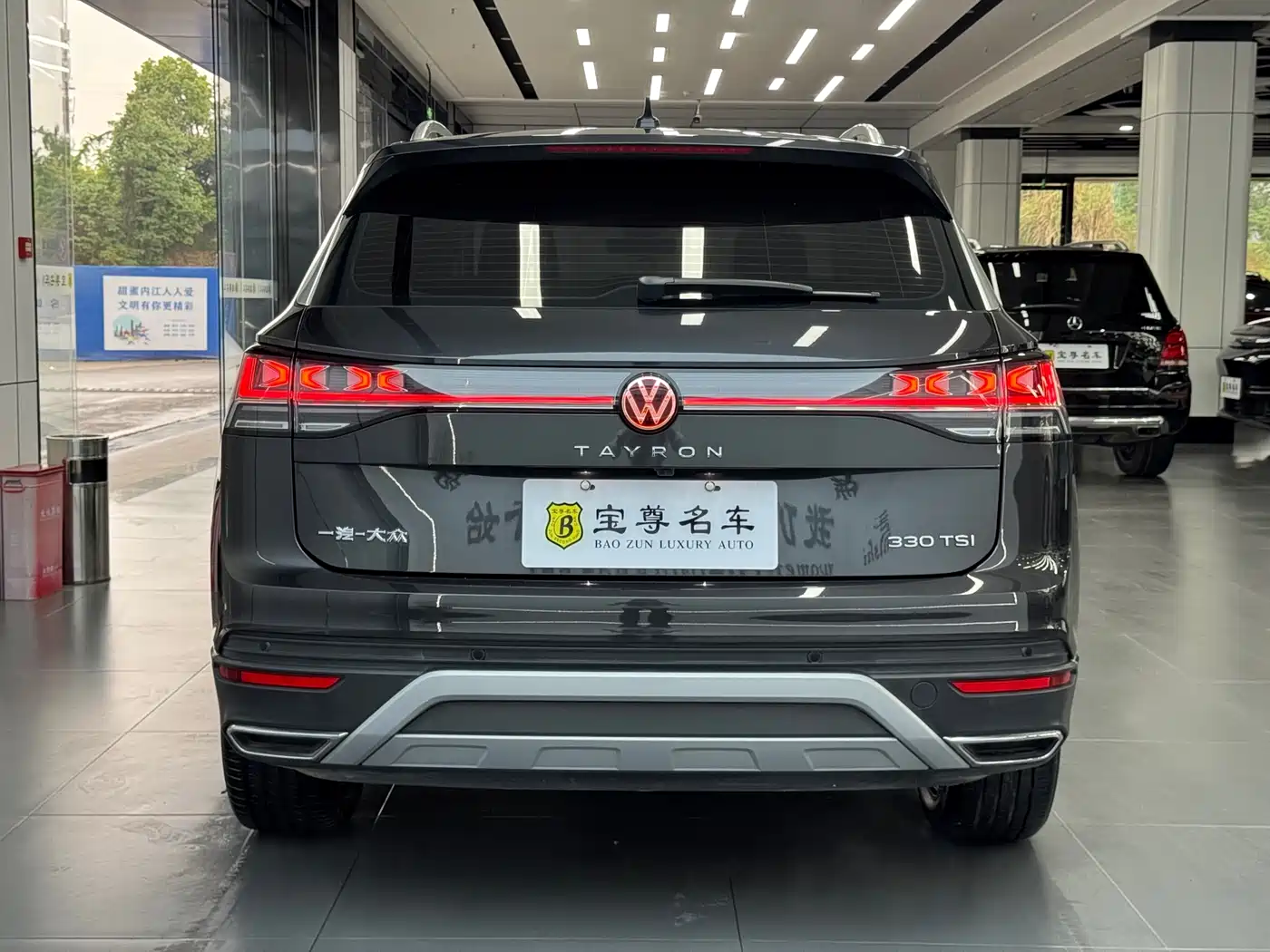 Volkswagen Tayron 2023 330TSI 2WD Luxury Plus Advanced Edition фото 6