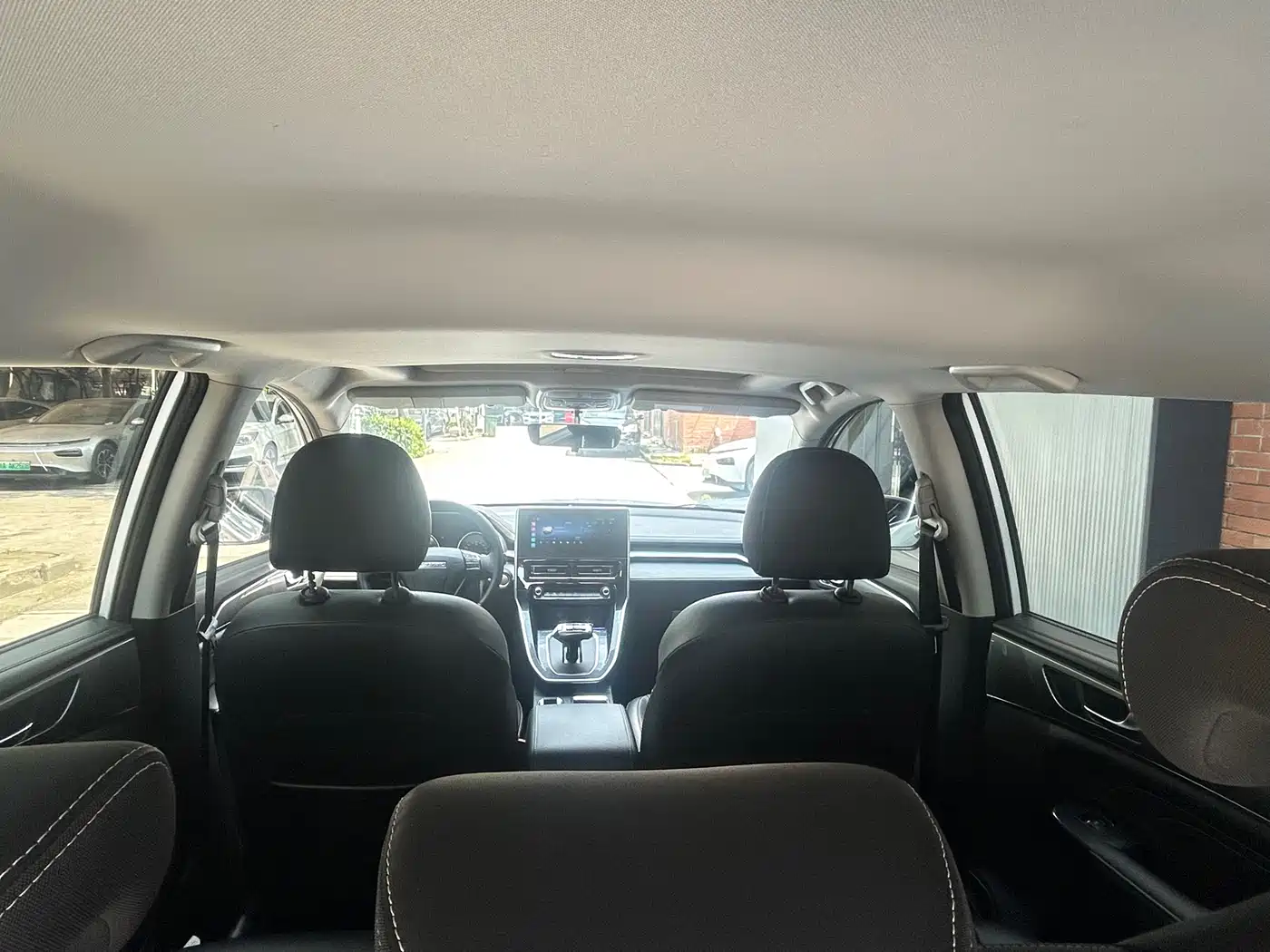 Haval M6 2024 PLUS 1.5T DCT Peanut Auto Custom Edition фото 12