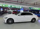 صورة 3 - Mercedes-Benz C-Class