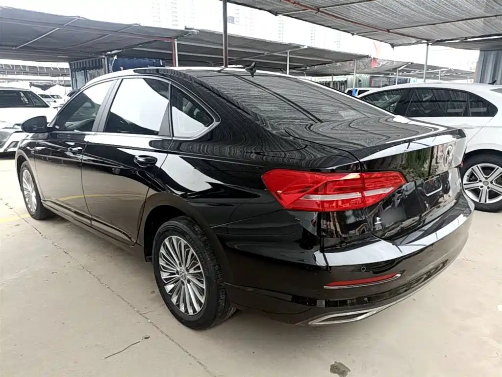 Volkswagen Lavida 2019 1.5L Automatic Comfort Edition China VI фото 5