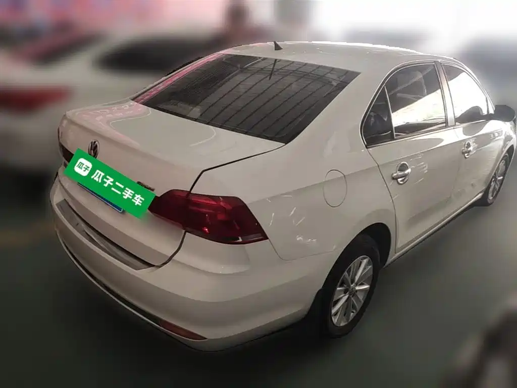 Volkswagen Santana 2016 1.4L Manual Trend Edition фото 12