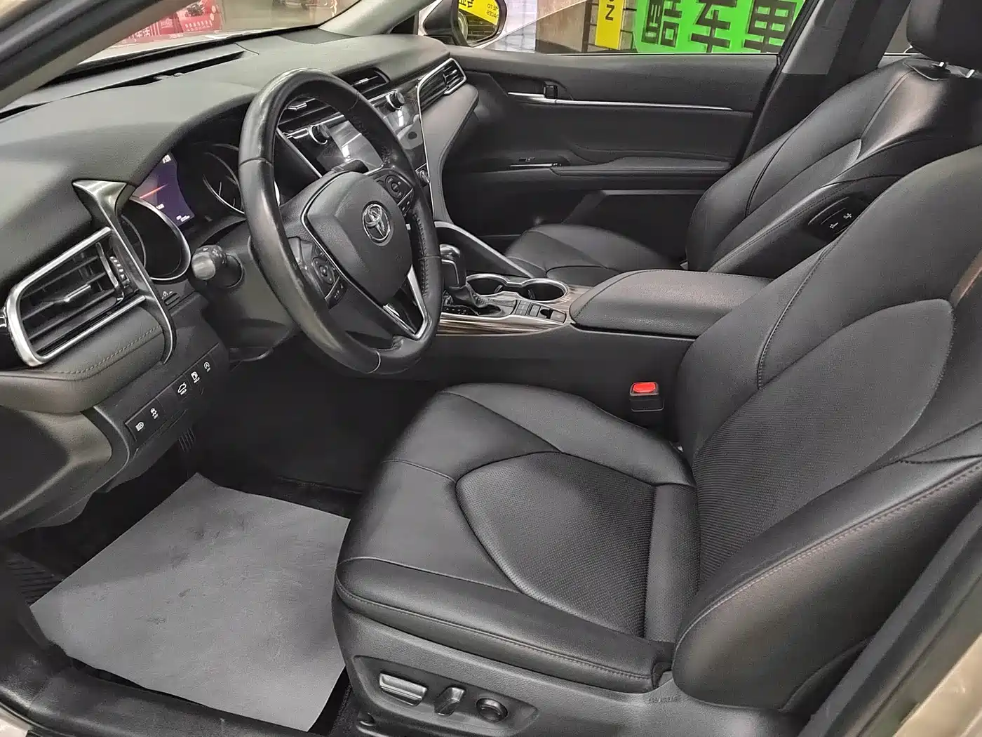 Toyota Camry 2019 Facelift 2.5G Luxury Edition фото 11