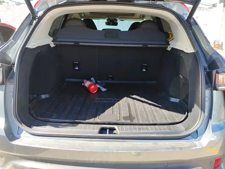 Lynk & Co 01 EM-P 2020 2019 1.5T PHEV Pro
