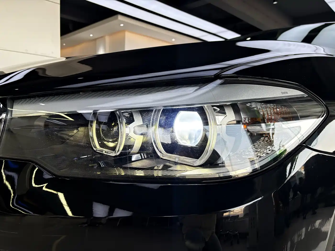 BMW 5 Series 2019 525Li Luxury Package фото 15