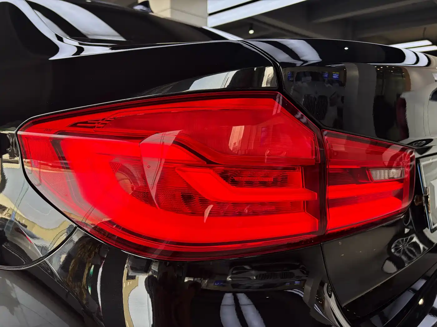 BMW 5 Series 2019 525Li Luxury Package фото 17