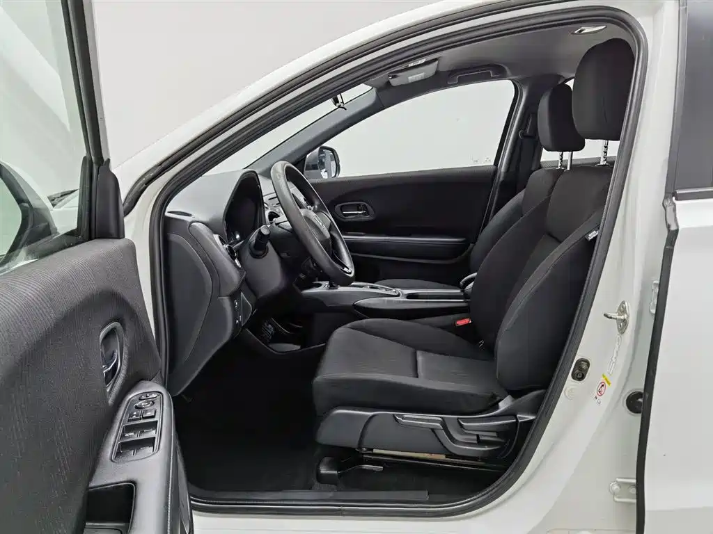 Honda XR-V 2015 1.5L LXi CVT Classic Edition фото 10