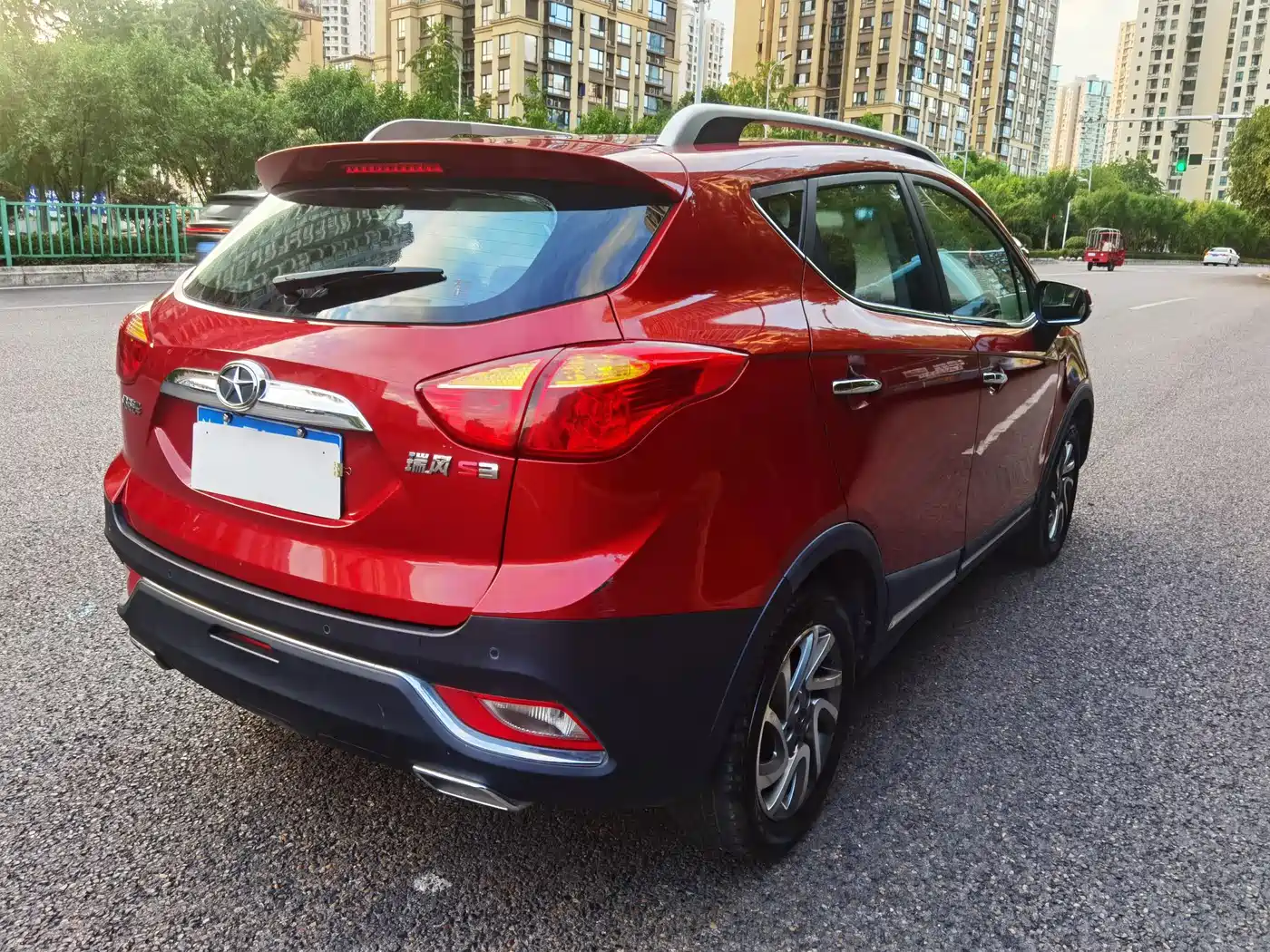 JAC Motors Refine S3 2016 2016 1.5L Manual Luxury Smart