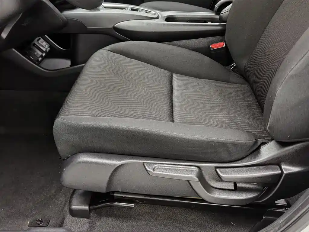 Honda XR-V 2015 1.5L LXi CVT Classic Edition фото 20