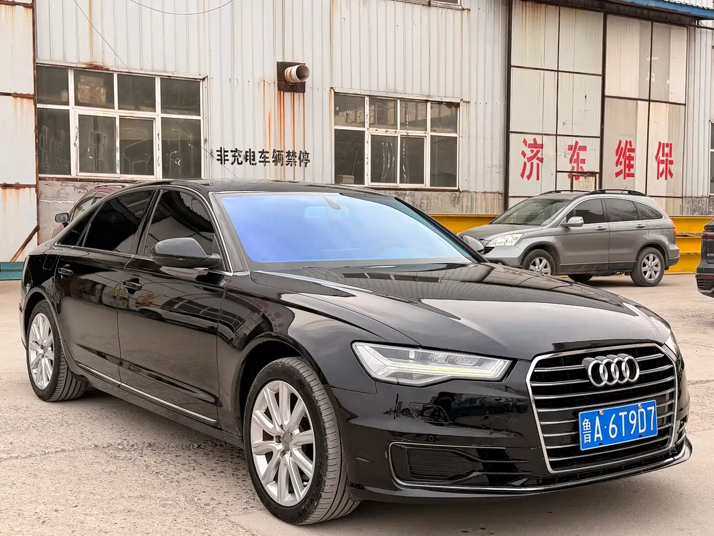 Audi A6L 2014 35 FSI Luxury фото 3