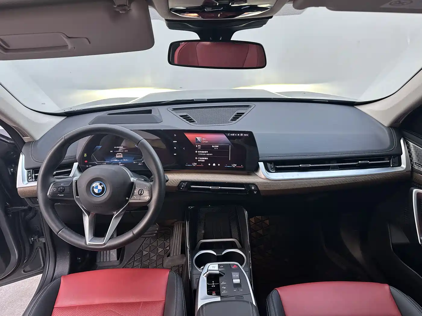 BMW iX1 2024 2023 xDrive30L X Design Package