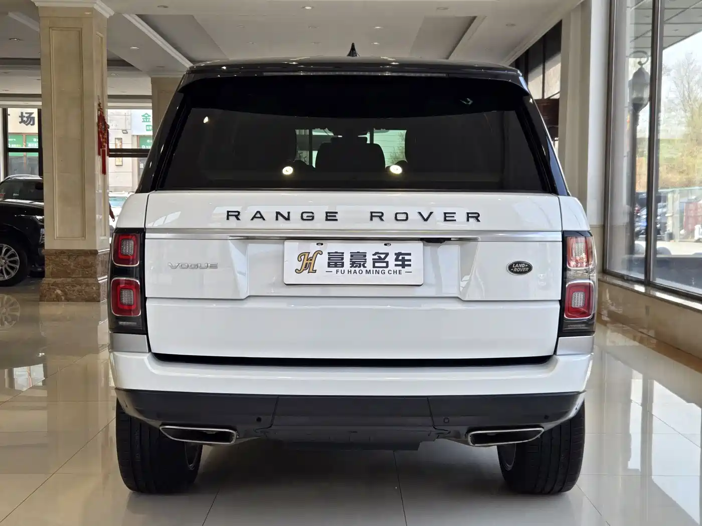 Land Rover Range Rover 2019 3.0 SCV6 Heritage Edition фото 4