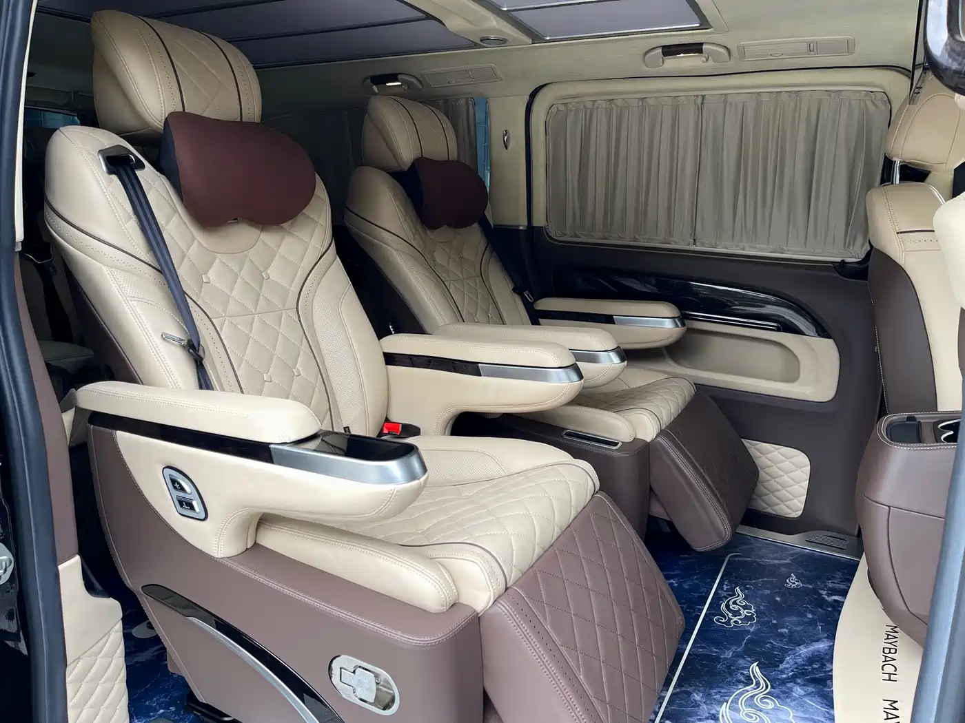 Mercedes-Benz Vito 2021 2.0T Business Edition 7-seater фото 5