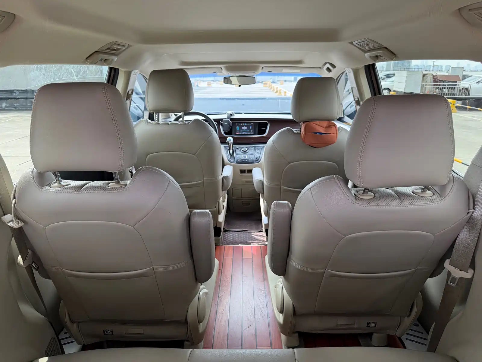 Фото 13 - Buick GL8