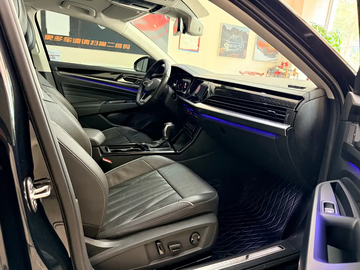 Volkswagen Passat 2023 330TSI Luxury Edition фото 10