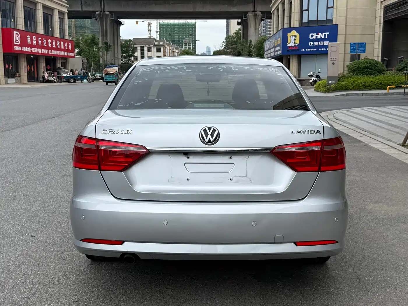 Volkswagen Lavida 2013 Facelift Classic 1.6L Automatic Trend фото 8