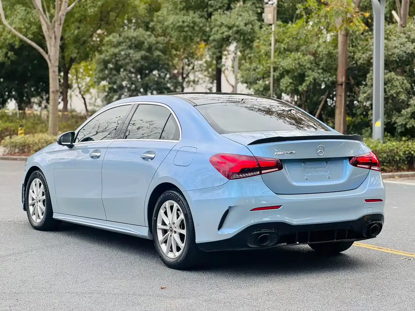 Mercedes-Benz A-Class 2020 A 200 L Sport Sedan фото 7
