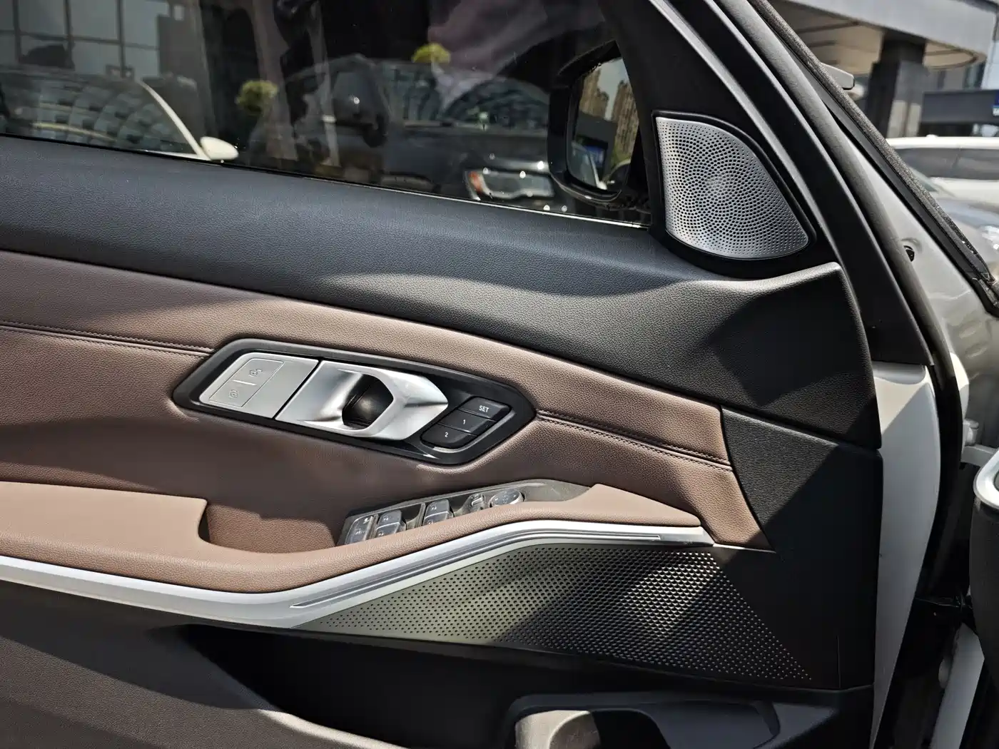 BMW 3 Series 2020 325Li M Sport Package фото 11