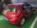 Фото 2 - Volkswagen Golf
