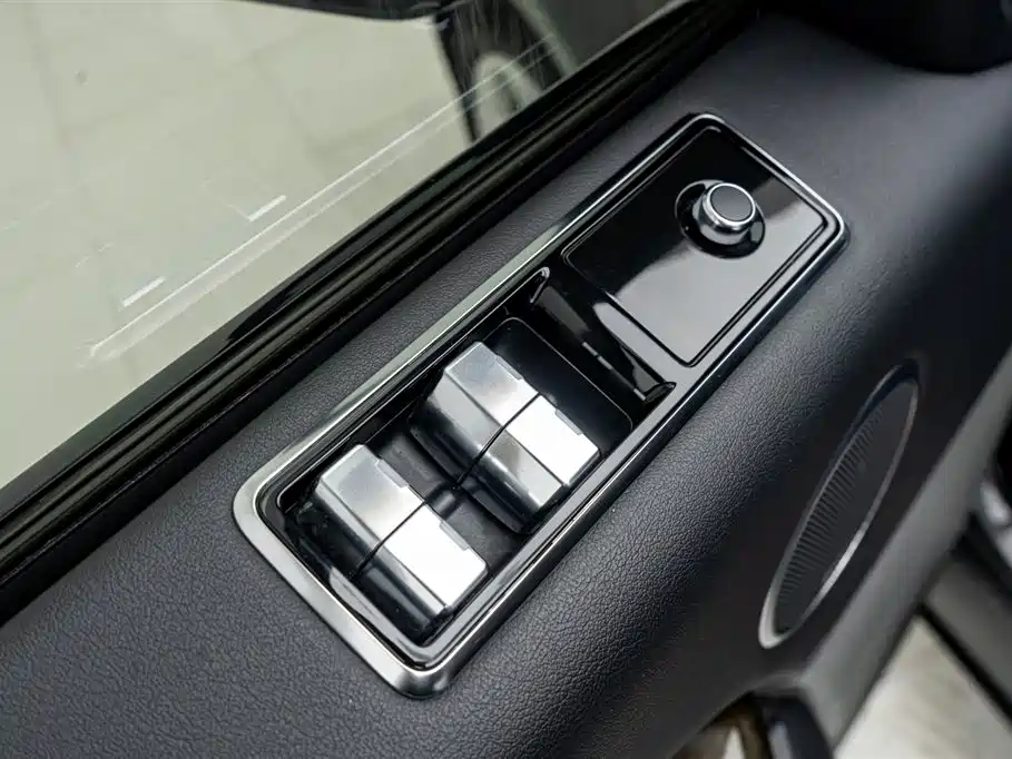 LAND ROVER RANGE ROVER SPORT NEW ENERGY