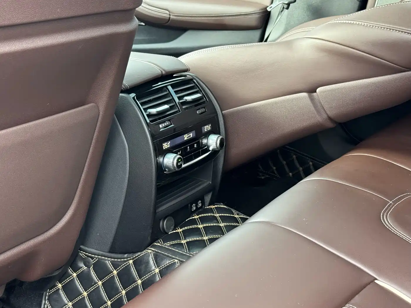 BMW 5 Series (Import) 2022 Facelift 540i Style Edition M Sport Package фото 19
