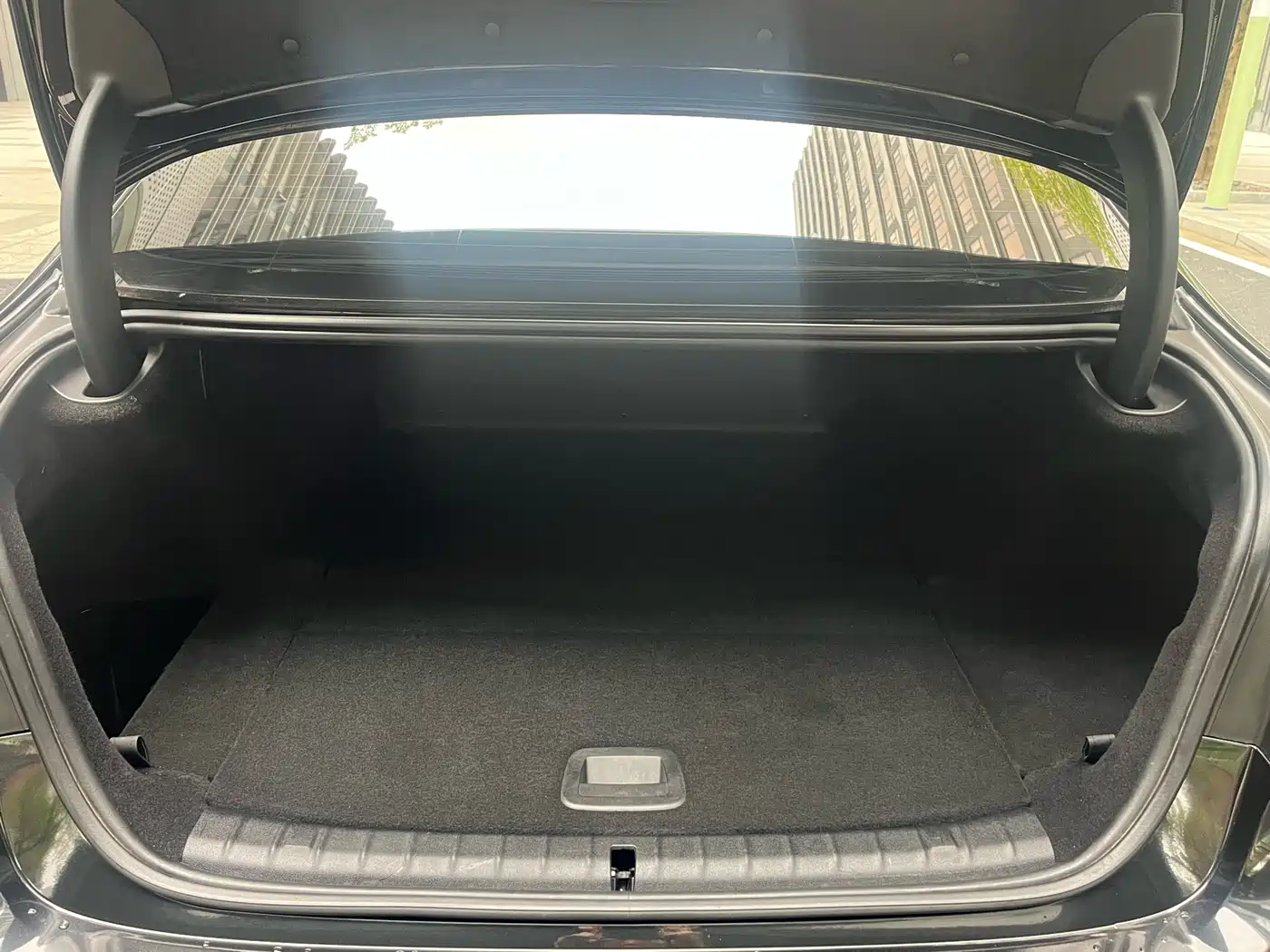 BMW 5 SERIES NEW ENERGY