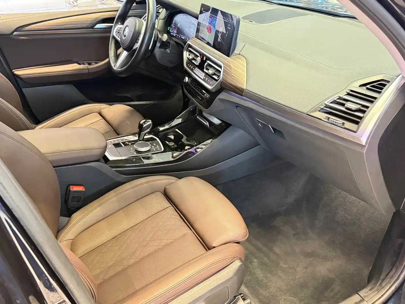 BMW X3 2022 Facelift xDrive30i Leading M Shadow Edition фото 18