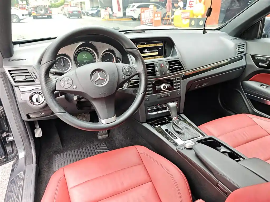 Mercedes-Benz E-Class (Import) 2010 E 260 CGI Coupe фото 12