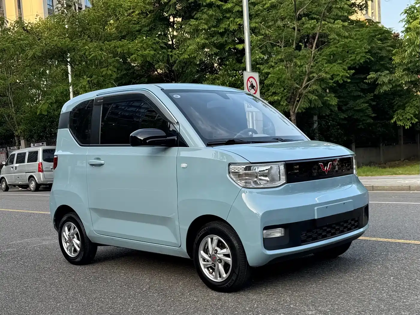 Фото 8 - Wuling Motors Hongguang MINIEV
