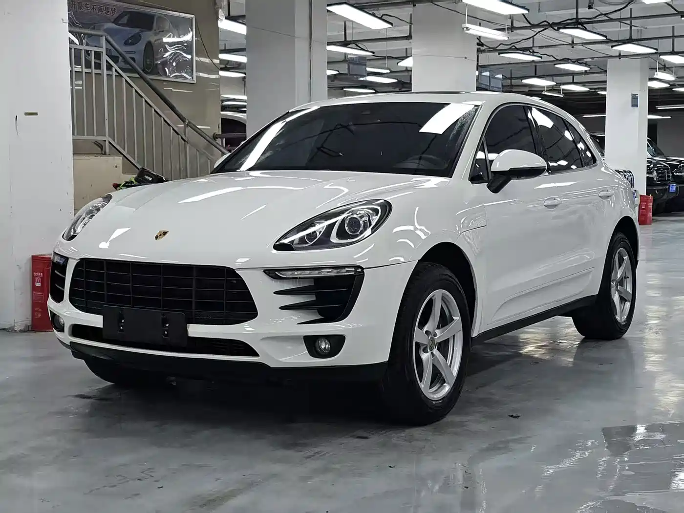 Porsche Macan 2017 — пригон из Китая