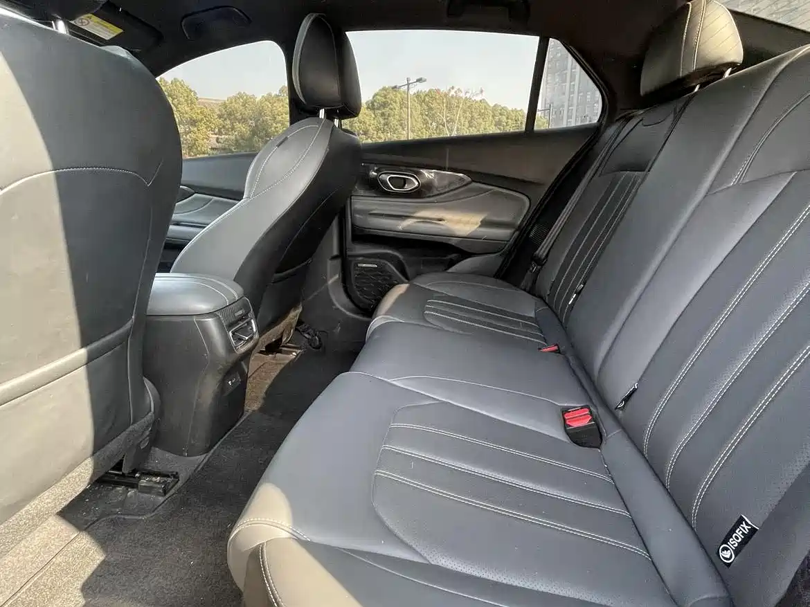 GAC Trumpchi Trumpchi Emkoo 2021 270T DCT J10 Sprinter Edition фото 15