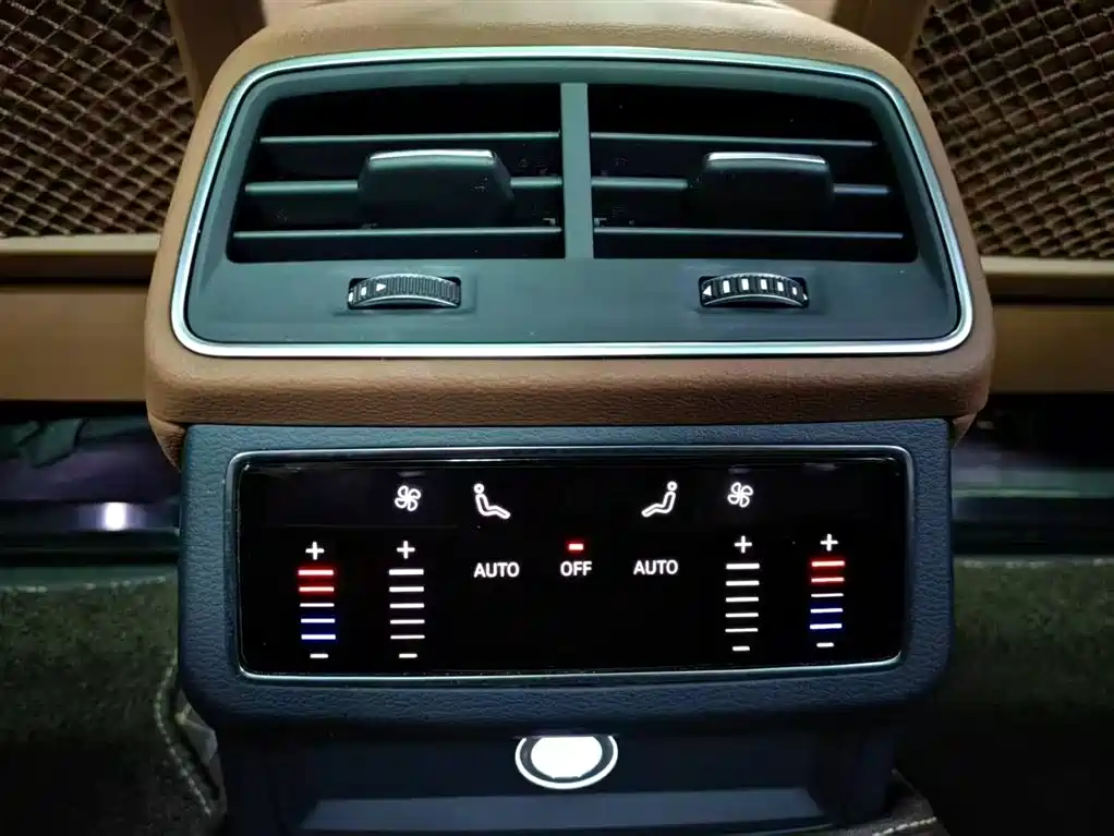 Audi A6L 2021 45 TFSI Exclusive Elegance фото 12