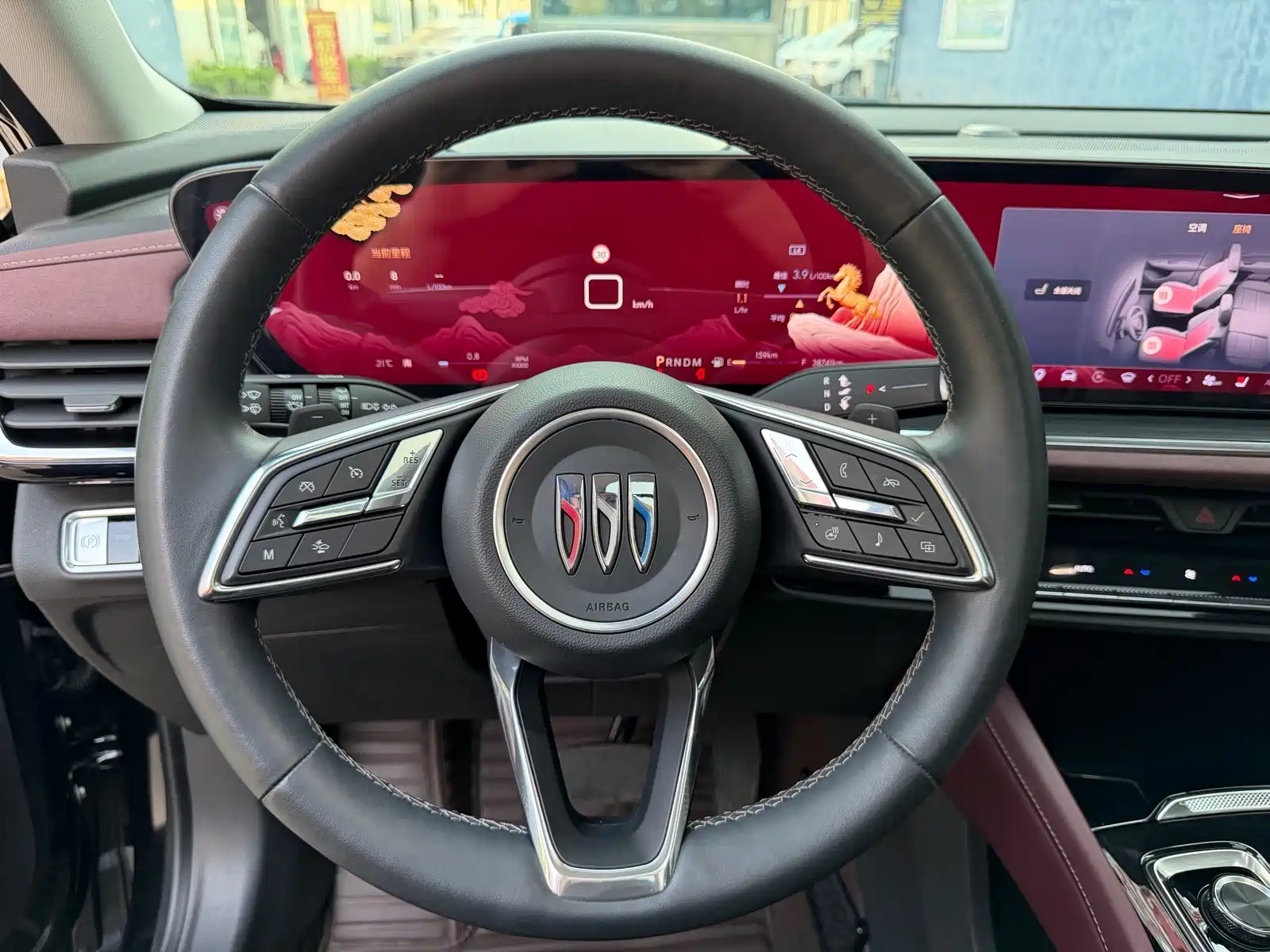 Фото 15 - Buick Envision Plus