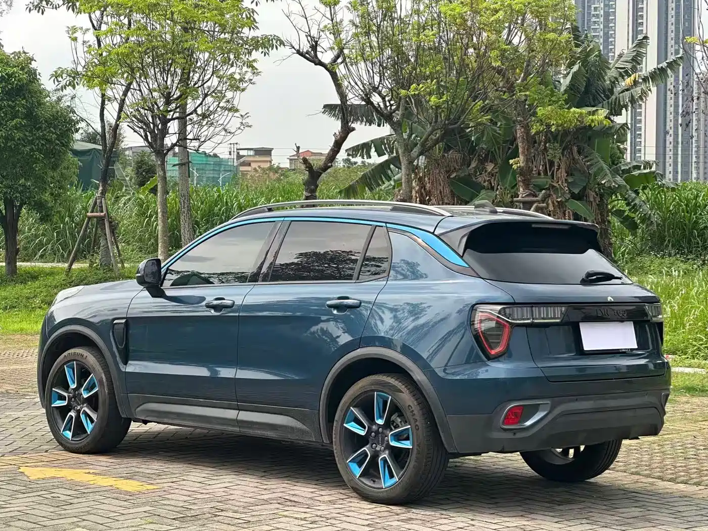 Lynk & Co 01 2019 2.0T 2WD Pro Edition China V фото 13