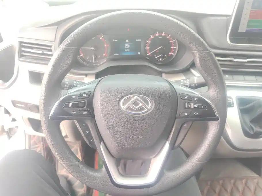 SAIC Maxus Xintu V90 2024 2022 2.0T AMT Yunjie FWD Long Wheelbase High Roof Single Rear Tire 7-Seater