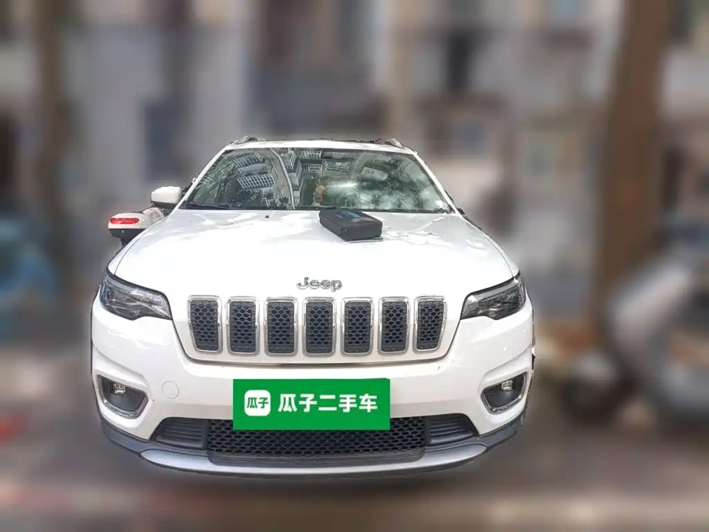 Jeep Cherokee 2019 2019 2.0T 2WD Premium Edition China V