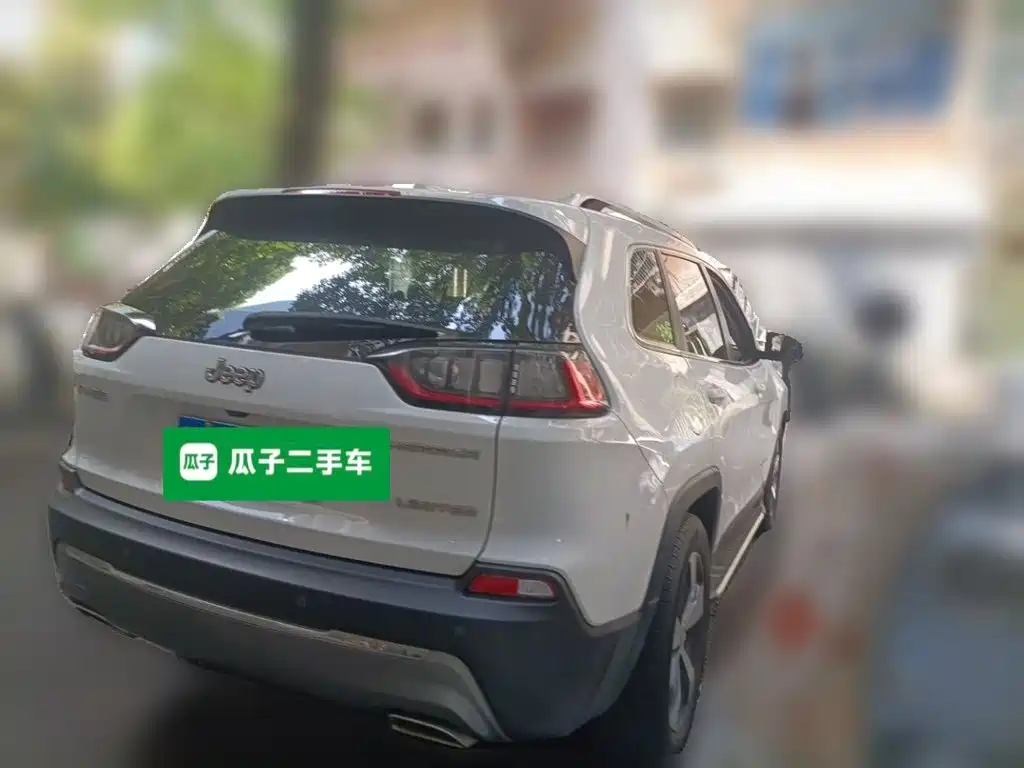 Jeep Cherokee 2019 2019 2.0T 2WD Premium Edition China V