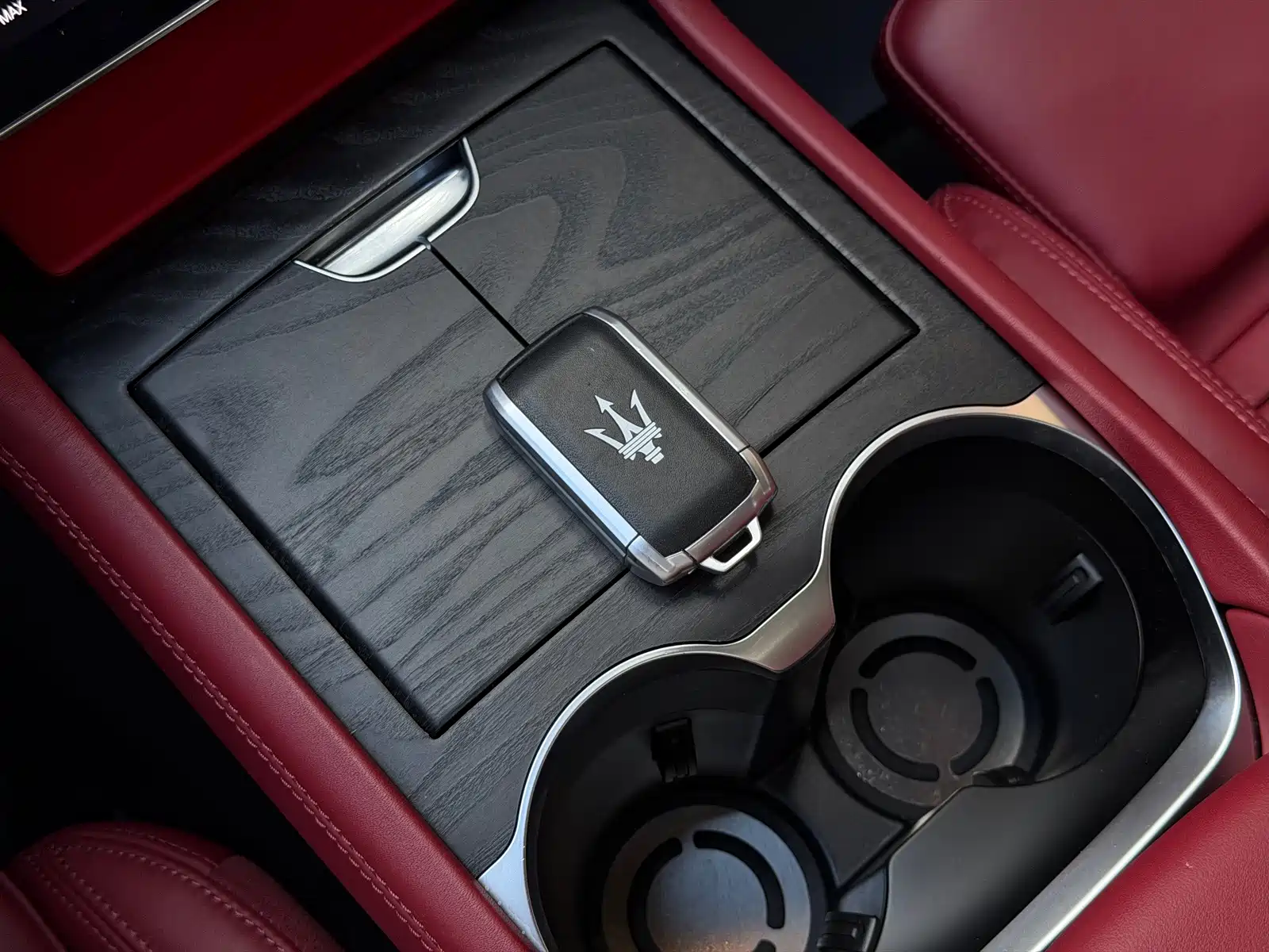 صورة 12 - Maserati Grecale