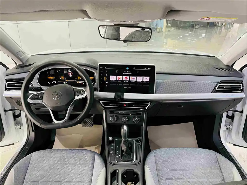 Volkswagen Lavida 2024 Model 1.5L Automatic 5 Million Edition фото 9
