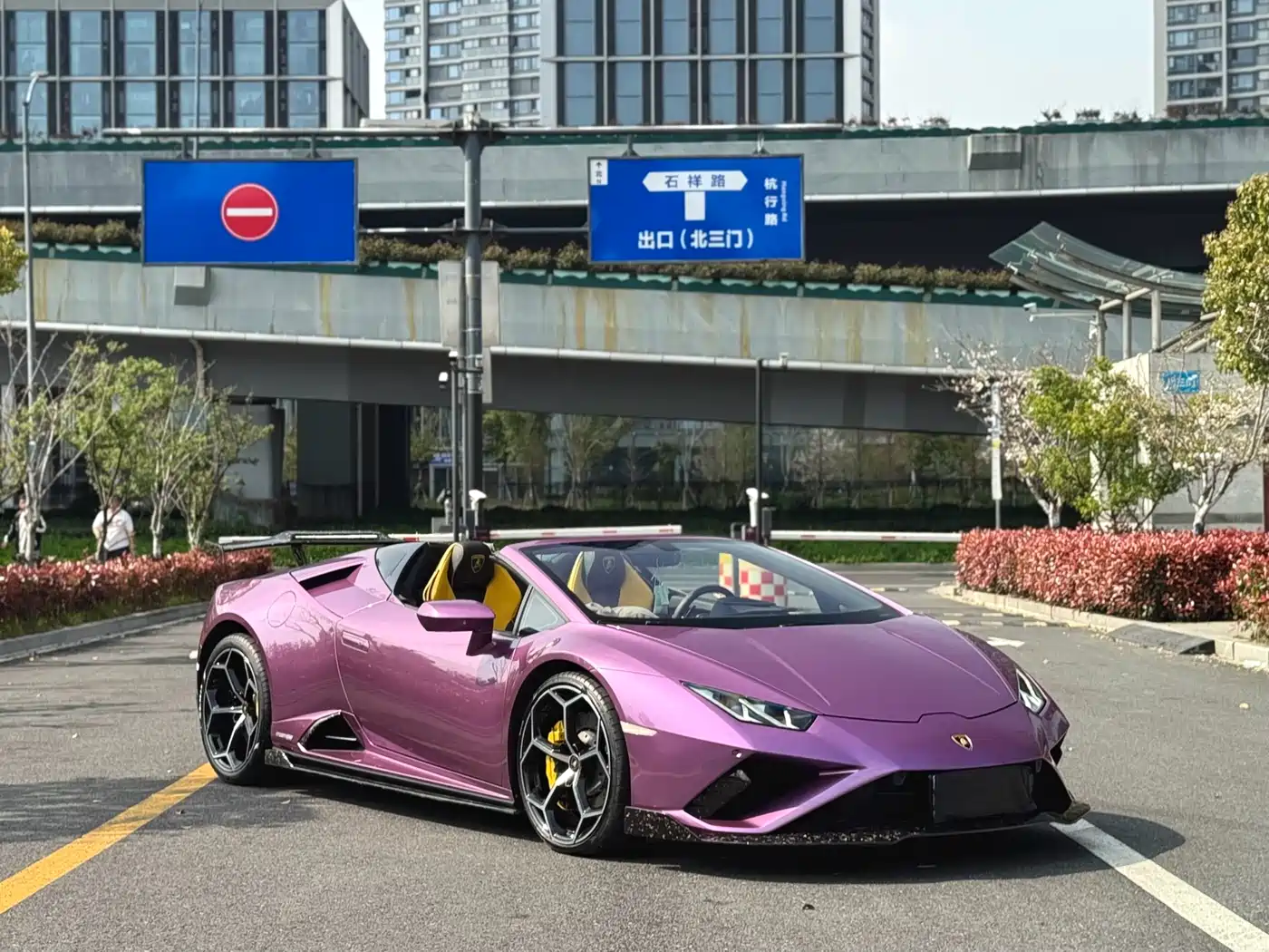 LAMBORGHINI HURACÁN