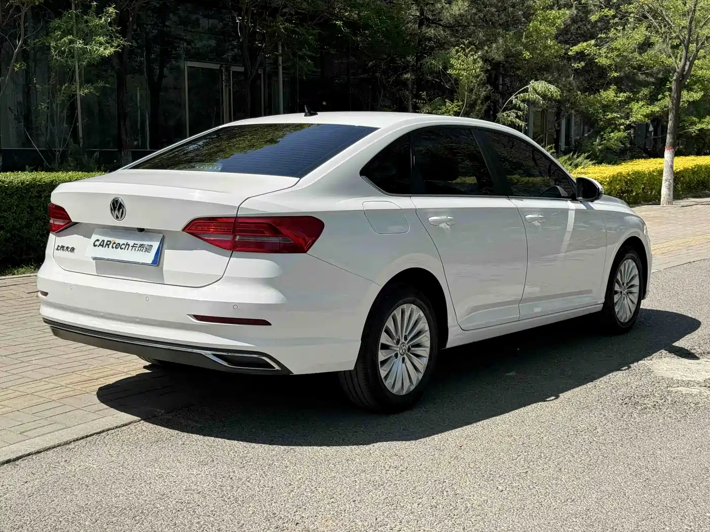 Volkswagen Lavida 2019 1.5L Automatic Comfort Edition China VI фото 6
