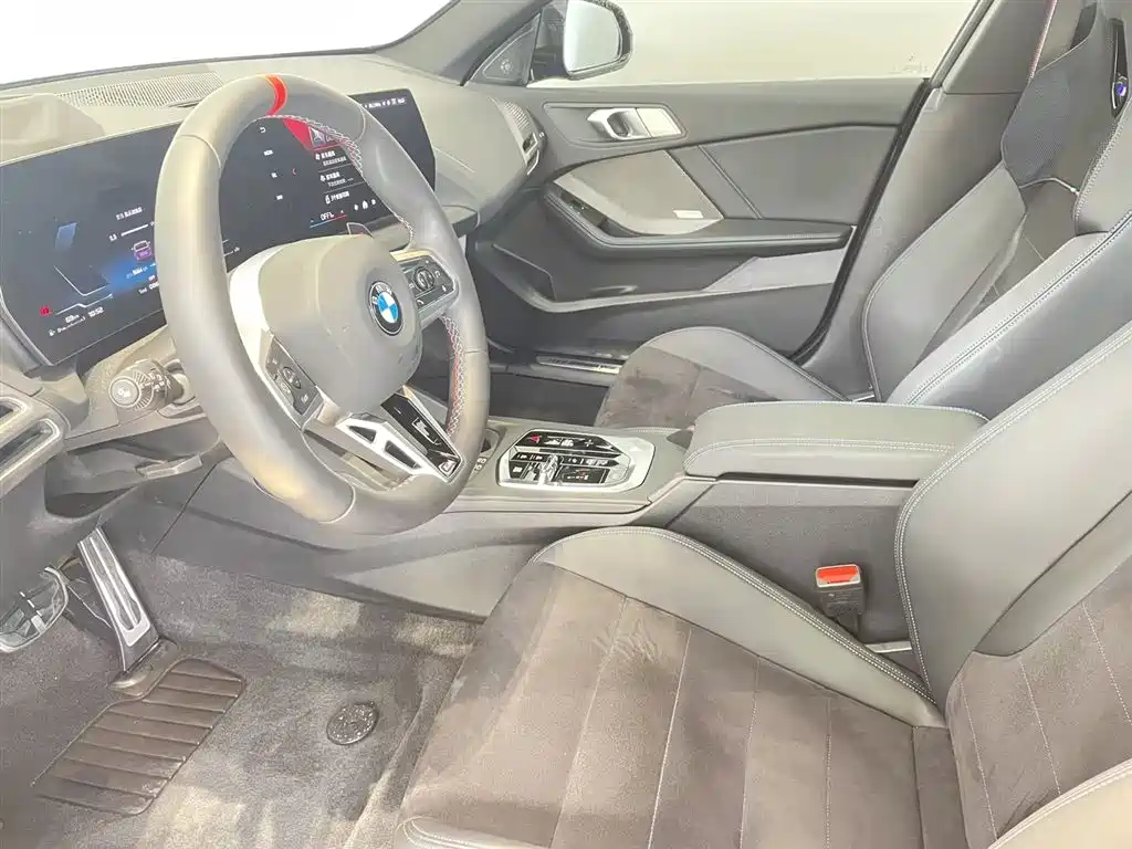 BMW M235L 2025 M235L фото 8