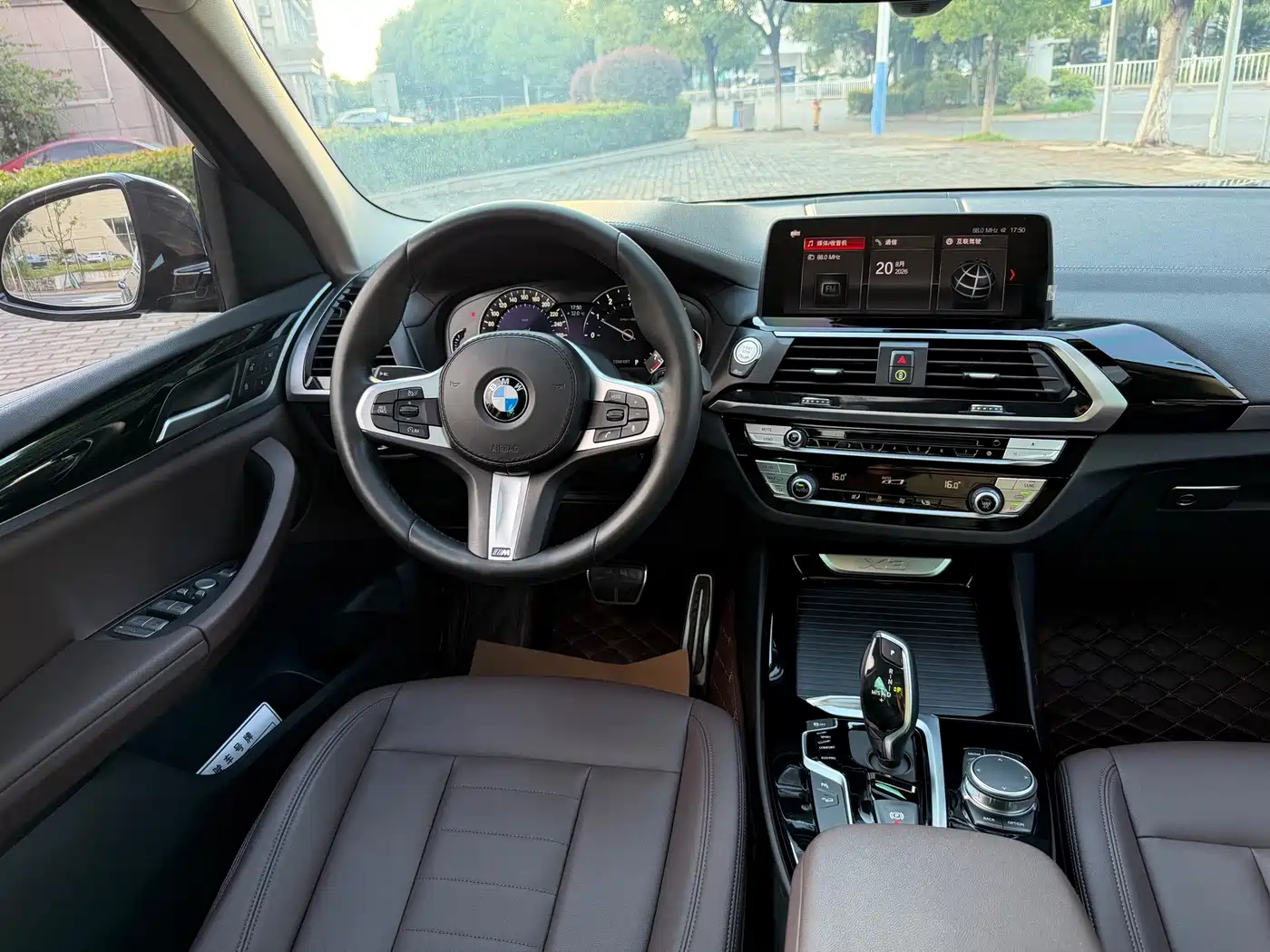 Фото 17 - BMW X3