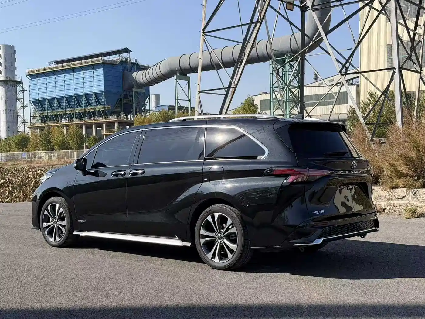 Toyota Granvia 2023 2.5L Hybrid Prestige PLUS Edition фото 5