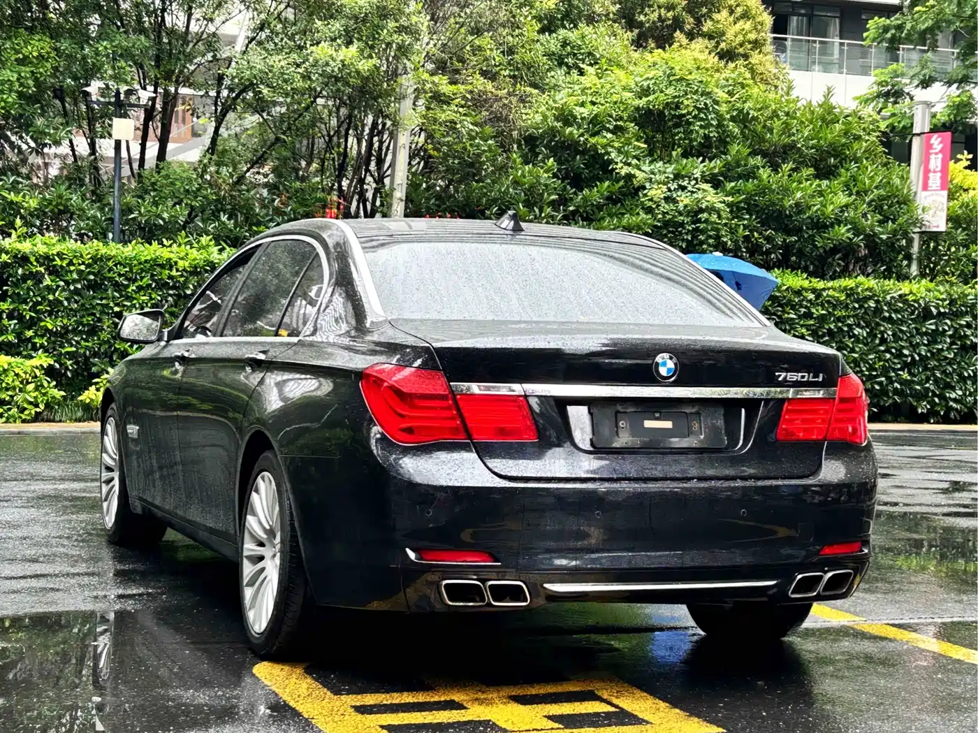 Фото 4 - BMW 7 Series