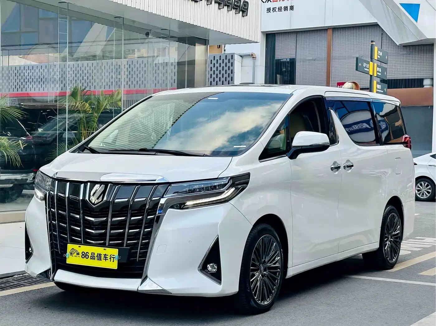 Toyota Alphard 2018 Facelift 3.5L Luxury Edition