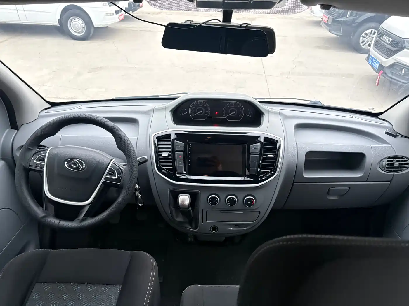 SAIC MAXUS XINTU V80