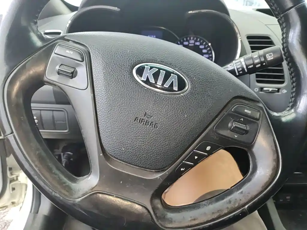 Kia K3S 2015 2014 1.6L Manual GLS