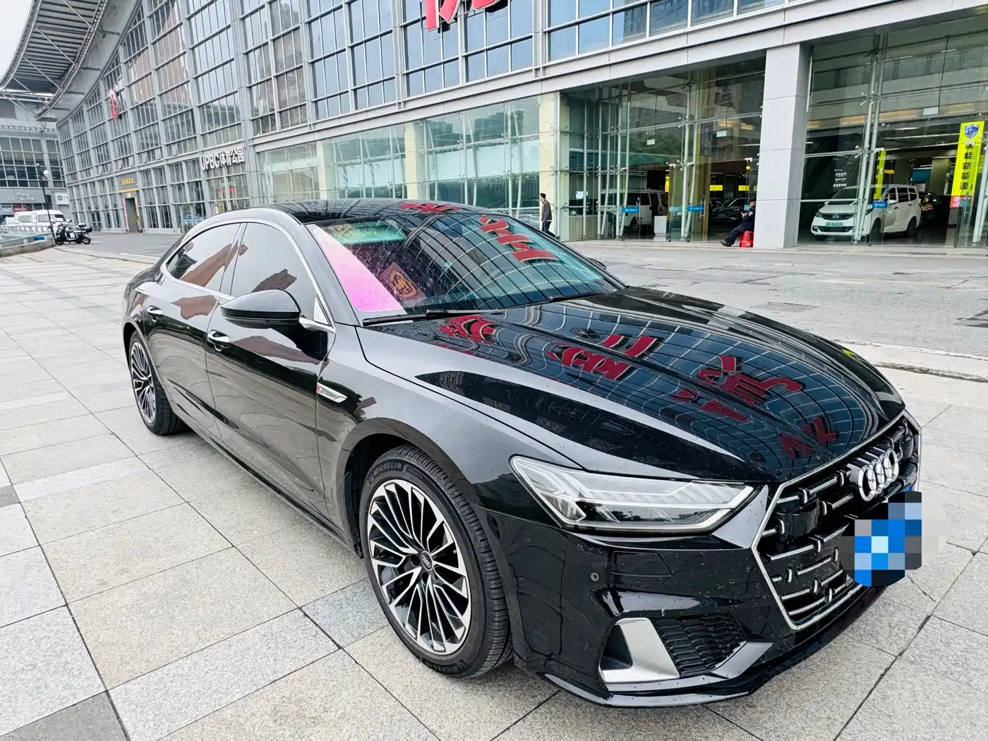 Audi A7L 2024 45 TFSI Luxury фото 3